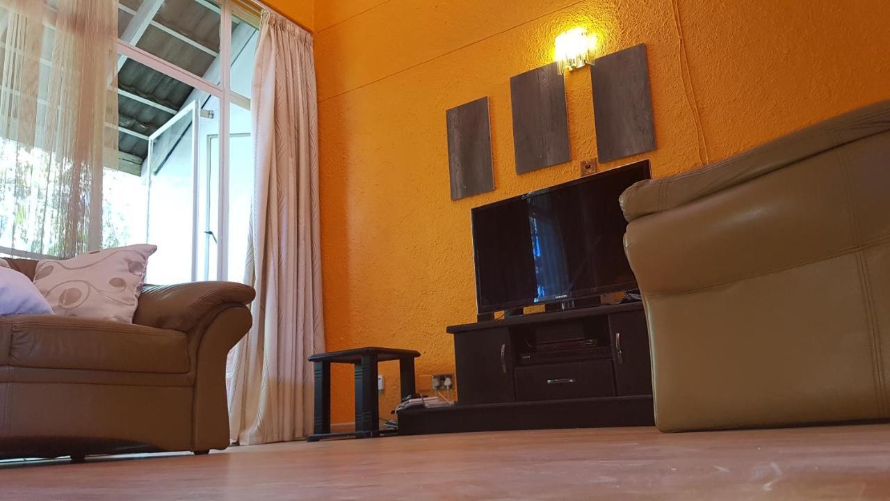 Lolo'S 1Bed Apt-Best Location-2Balconies ฮาราเร ภายนอก รูปภาพ